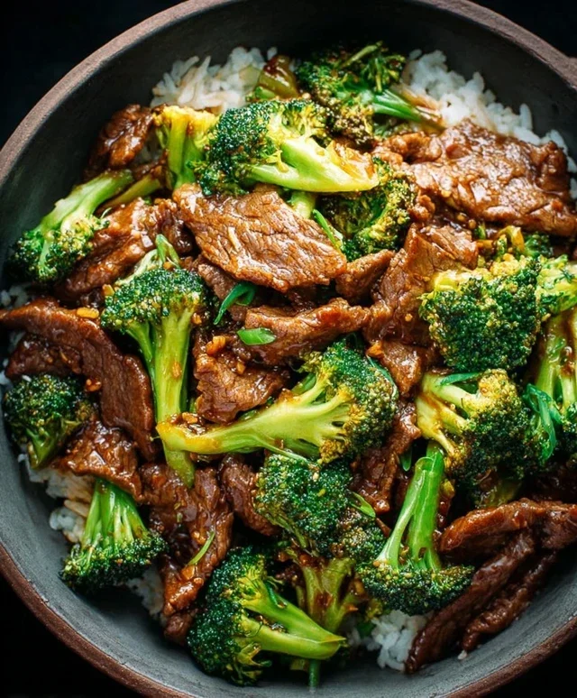 Chinese Beef and Broccoli (牛肉炒西兰花)