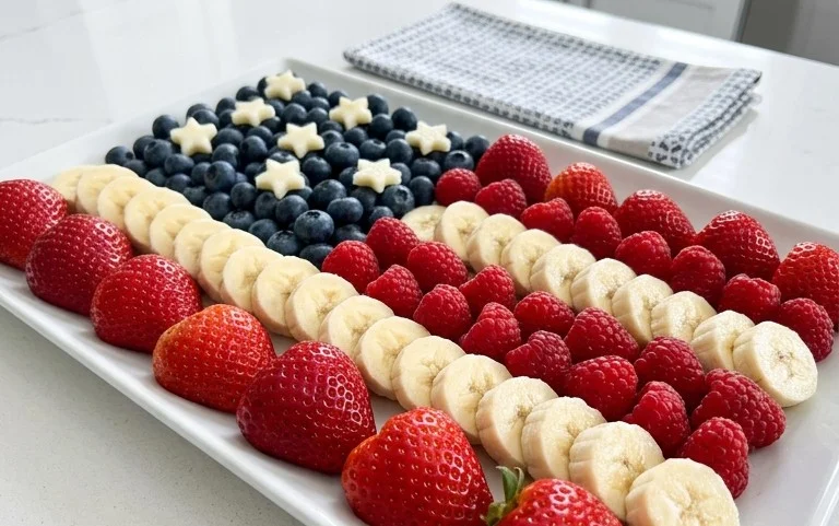 4th of July Fruit Platter Idea | How to Make an American Flag